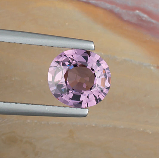 2.83ct Pink Spinel Colored Gemstone Top View II Natural Background 
